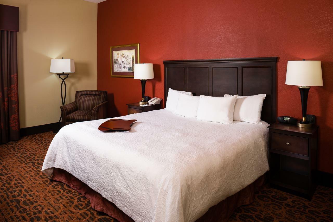Hampton Inn Columbia Bagian luar foto