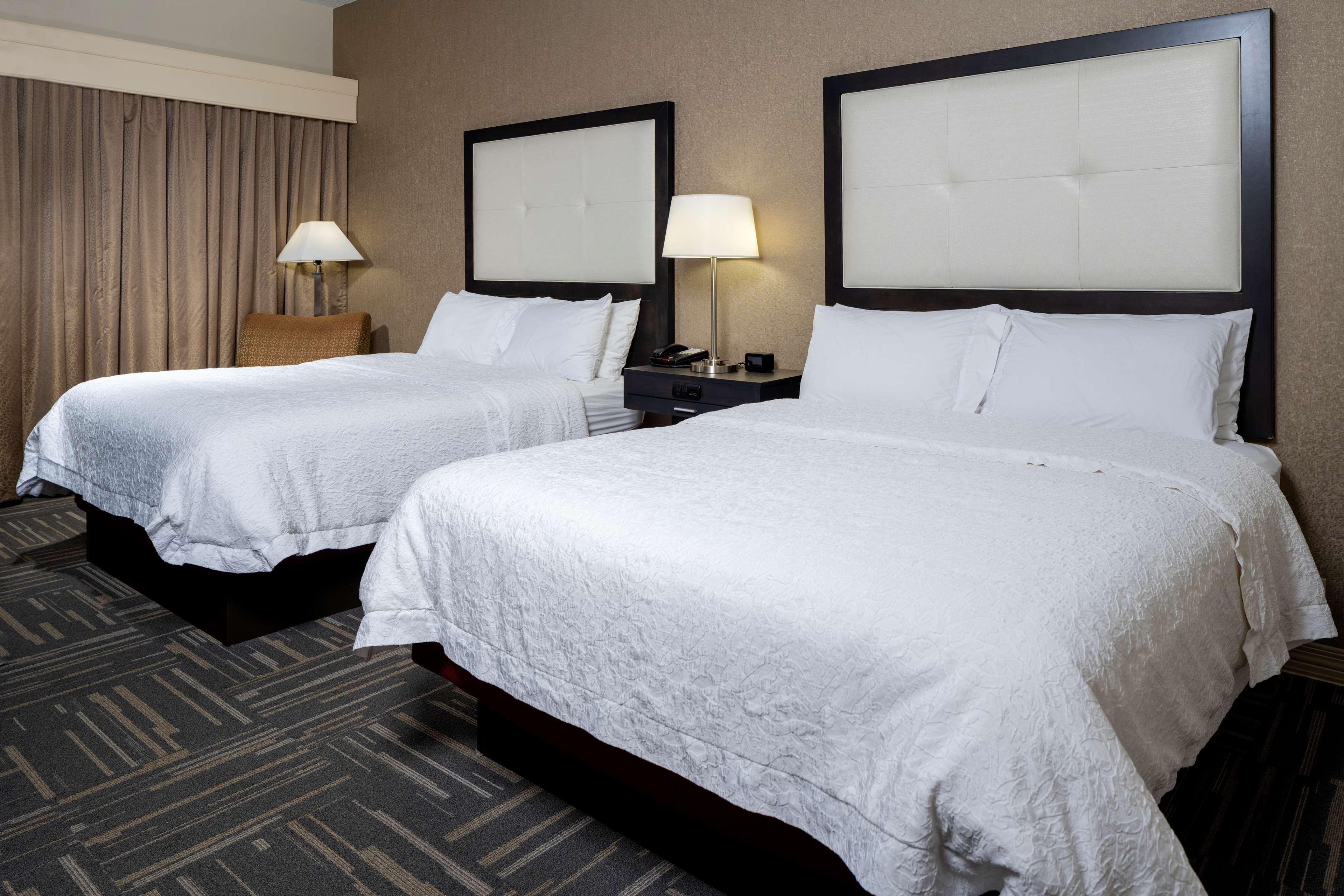 Hampton Inn Columbia Bagian luar foto