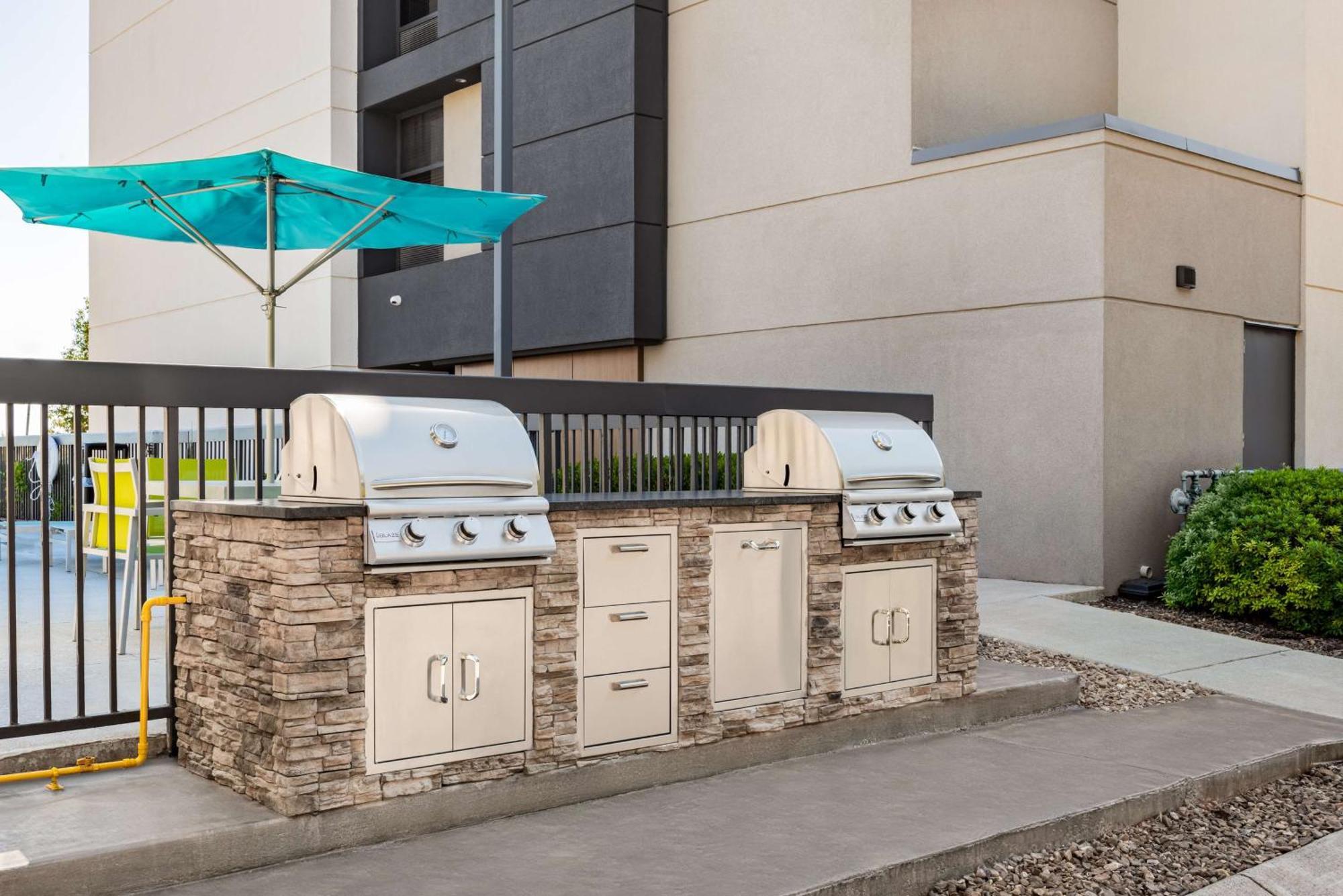 Hampton Inn Columbia Bagian luar foto