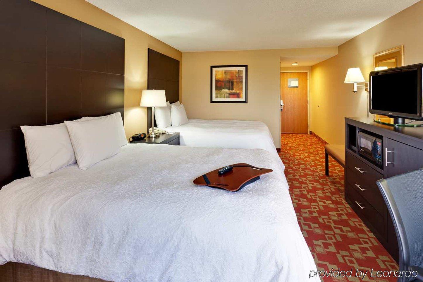 Hampton Inn Columbia Bagian luar foto